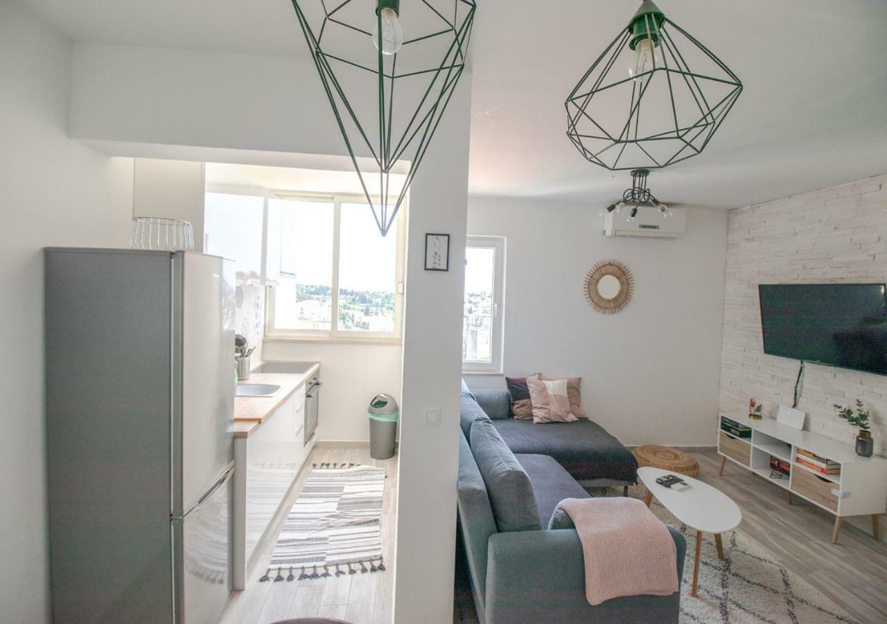 Lukas Central Apartment - Digital Nomads Friendly Dubrovnik Exterior photo
